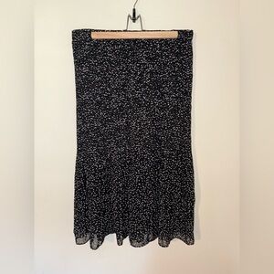 WD. NY Black and White Midi A- Line Skirt Size Women’s Large
